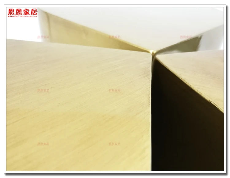 Fresh Four-Leaf Clover Tea Table Tear Drop Coffee Table Brushed Bronze Craft Adler Shaped Sofa Side Table