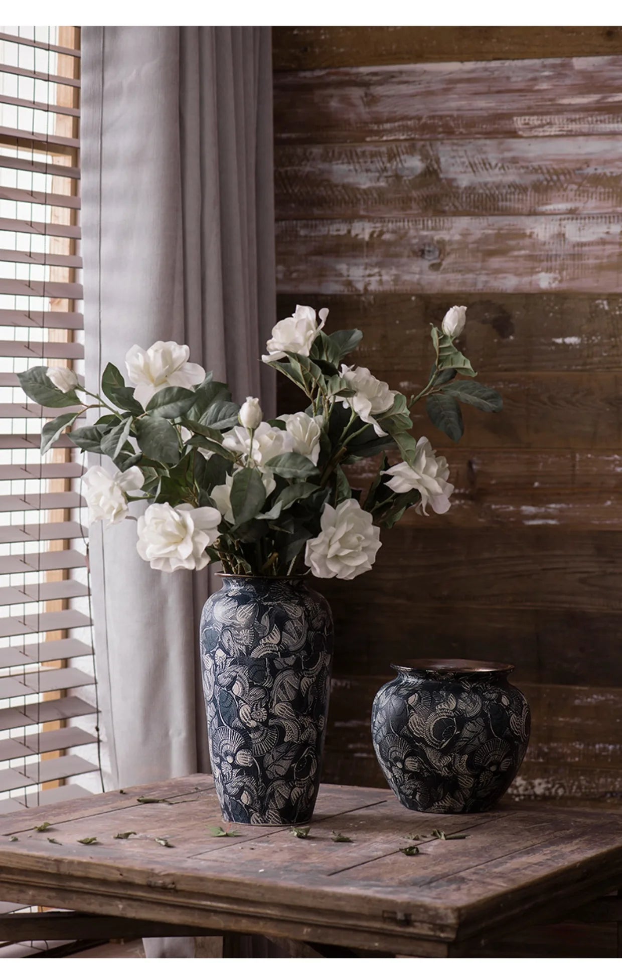 Jingdezhen Retro Literature And Art New Chinese Ceramic Vase Homestay Hotel TV Cabinet With Dried Flower Decorations
