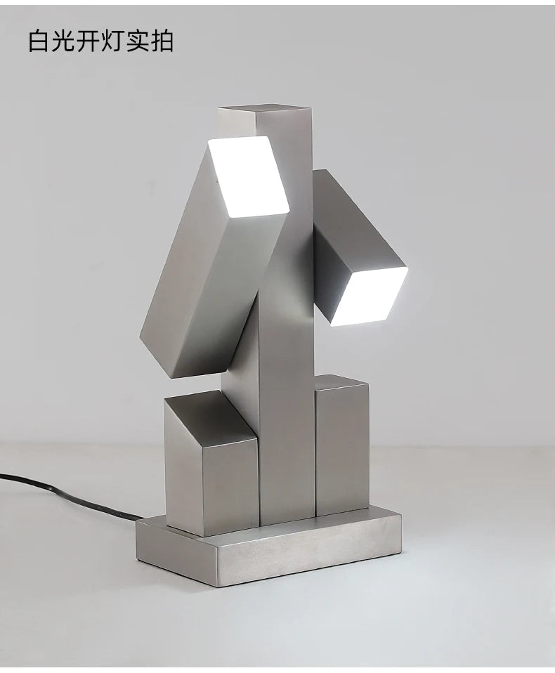 Interstellar Robot Middle-Ancient Bauhaus Metal Atmosphere Table Lamp Decoration Model Room Living Room Study Creative