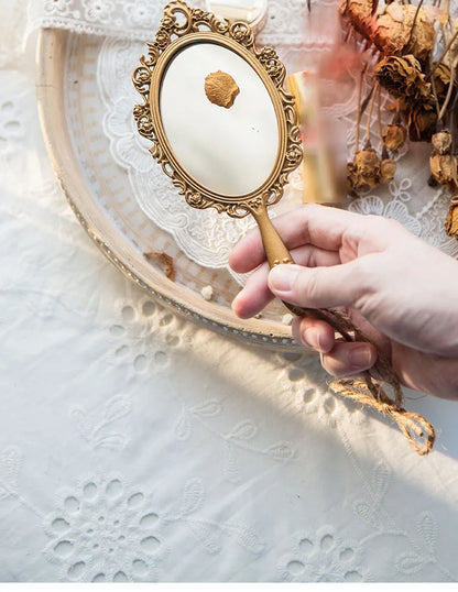 European Metal Vanity Mirror Desktop Retro Craft Ornament  Bedroom Dresser Palace Relief Cosmetic Mirrors Home Decoration