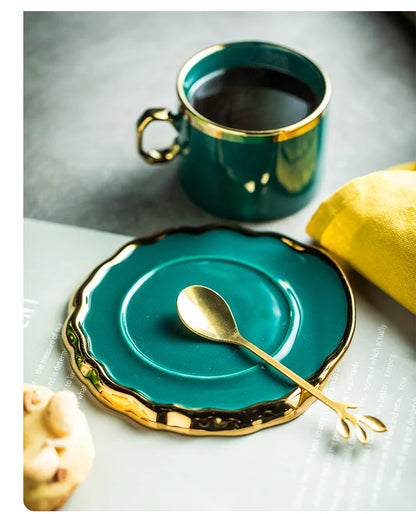 Light Luxury Ceramic Mug Dining Room Desktop Golden Stroke Cup and Saucer Set Creative Breakfast Milk Cups Home Decoration