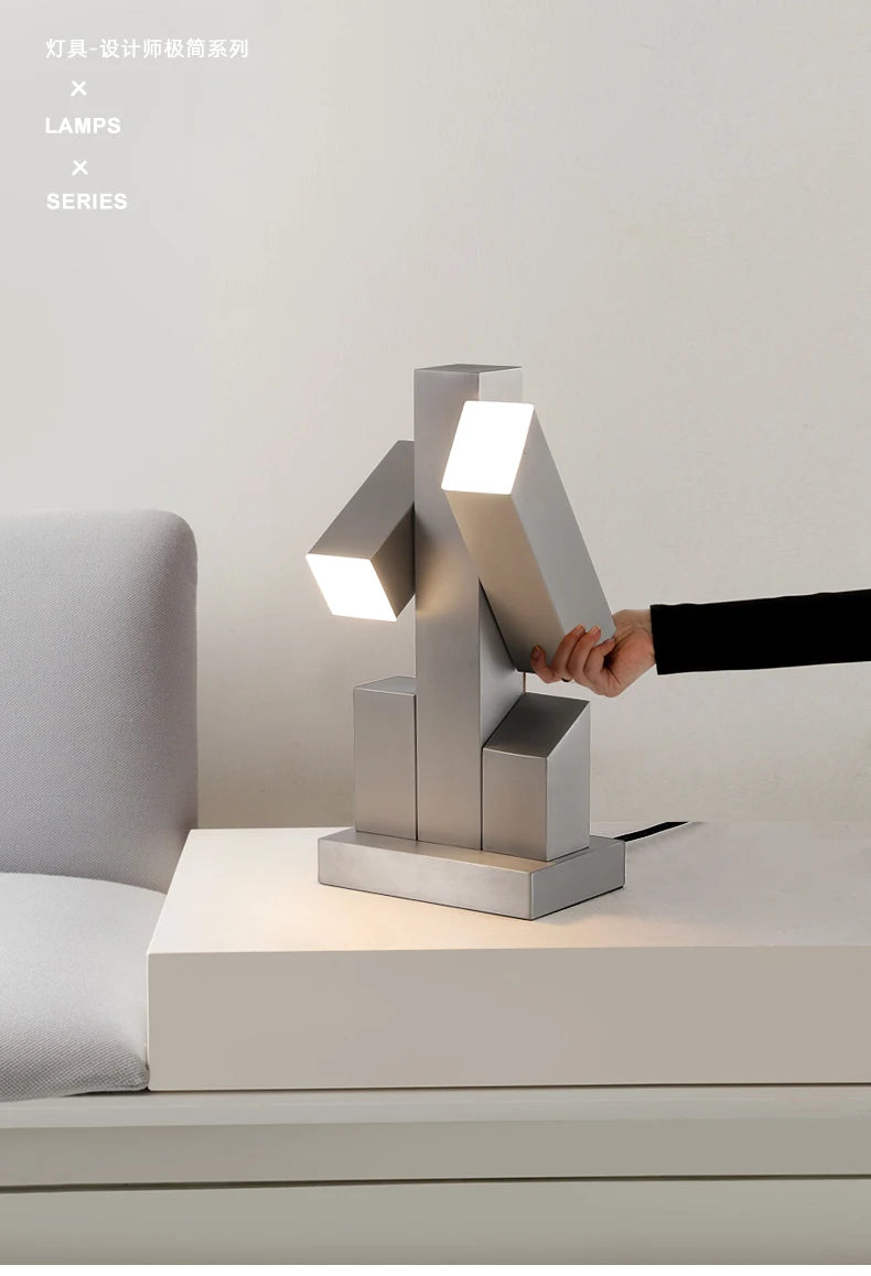 Interstellar Robot Middle-Ancient Bauhaus Metal Atmosphere Table Lamp Decoration Model Room Living Room Study Creative