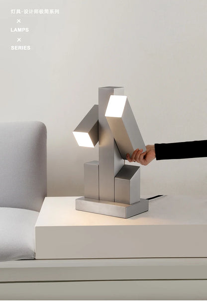 Interstellar Robot Middle-Ancient Bauhaus Metal Atmosphere Table Lamp Decoration Model Room Living Room Study Creative