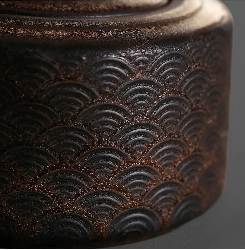 Nordic Ceramic Storage Jar with Lid Gilt Auspicious Clouds Relief Coffee Table Tea Canister Retro Seal Kitchen Cereal Dispenser