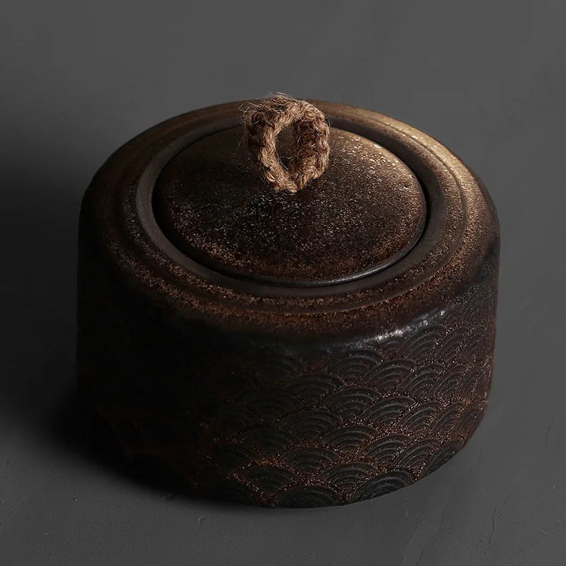 Nordic Ceramic Storage Jar with Lid Gilt Auspicious Clouds Relief Coffee Table Tea Canister Retro Seal Kitchen Cereal Dispenser