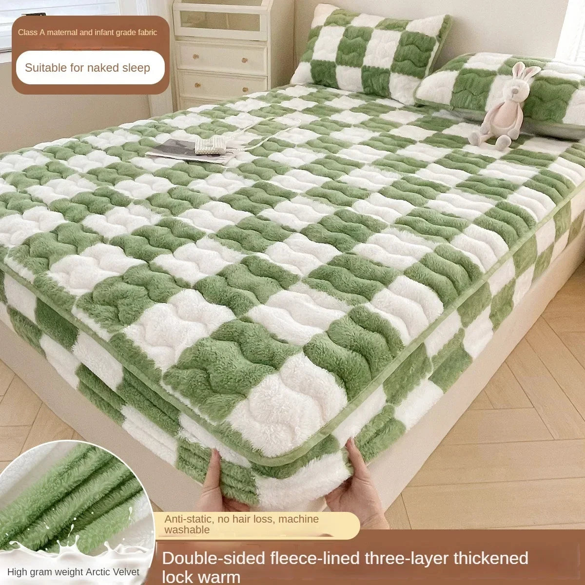 Milk Velvet Bed Sheet Cotton Mattress and Three Piece Set of Autumn and Winter New Coral Velvet Mattress Protective Cover