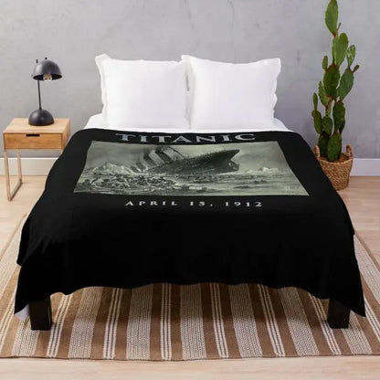 Titanic Sinking Throw Blanket Super Soft Fuzzy Cozy Warm Plush Blanket for Bed Couch Chair Living Room Spring Fall Winter Spring