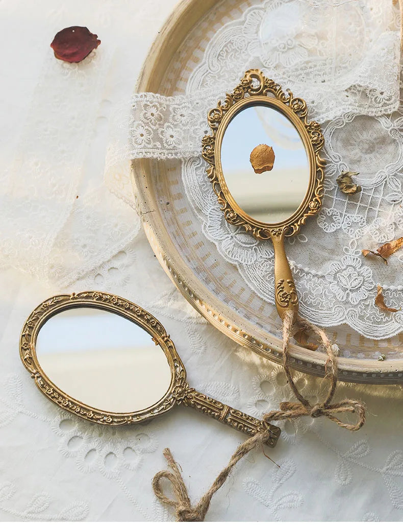 European Metal Vanity Mirror Desktop Retro Craft Ornament  Bedroom Dresser Palace Relief Cosmetic Mirrors Home Decoration