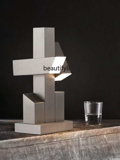 Interstellar Robot Middle-Ancient Bauhaus Metal Atmosphere Table Lamp Decoration Model Room Living Room Study Creative