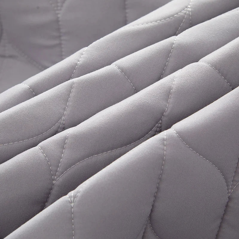 Cotton Thicken Quilted Mattress Cover Anti-bacterial Mattress Protector Topper Pad Soft Fitted Sheet Not Including Pillowcase