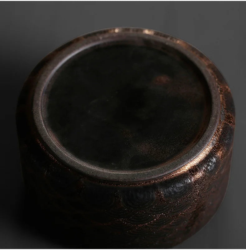 Nordic Ceramic Storage Jar with Lid Gilt Auspicious Clouds Relief Coffee Table Tea Canister Retro Seal Kitchen Cereal Dispenser