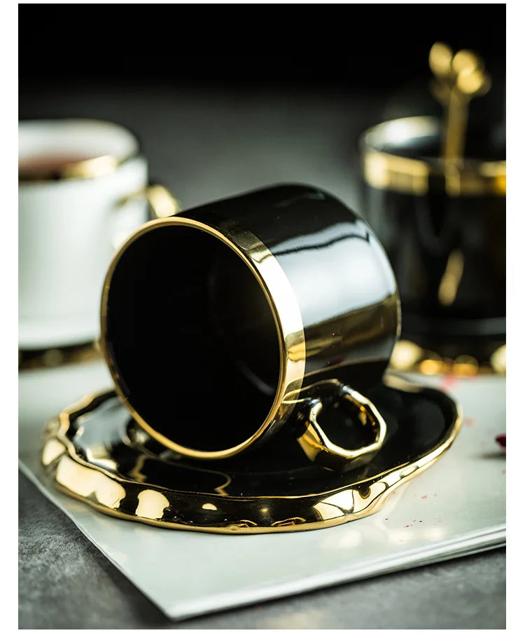 Light Luxury Ceramic Mug Dining Room Desktop Golden Stroke Cup and Saucer Set Creative Breakfast Milk Cups Home Decoration